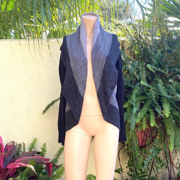 Striped Open Front Cardigan - Picture 2 of 3